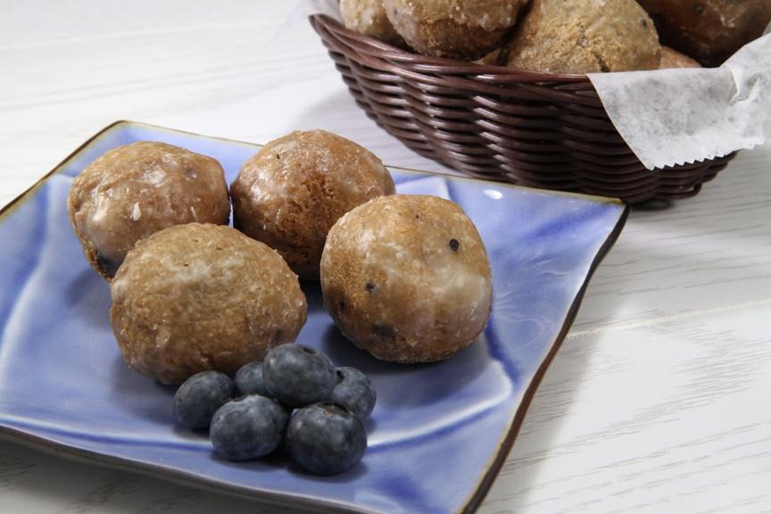 Chocolate Cake Donut Balls
