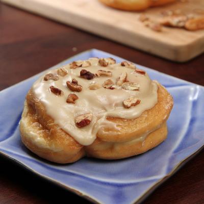 Maple Pecan Roll